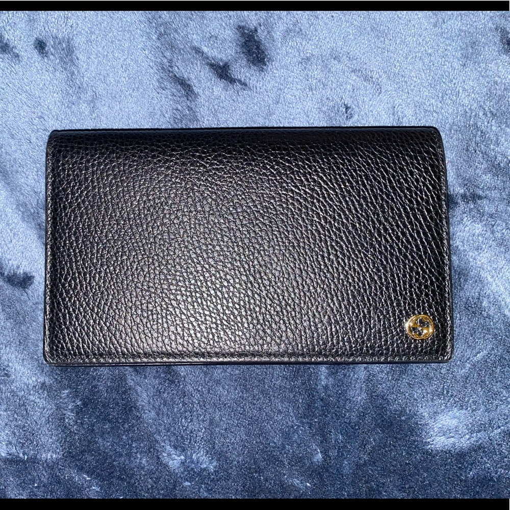 Gucci WOC - Picture 3 of 5